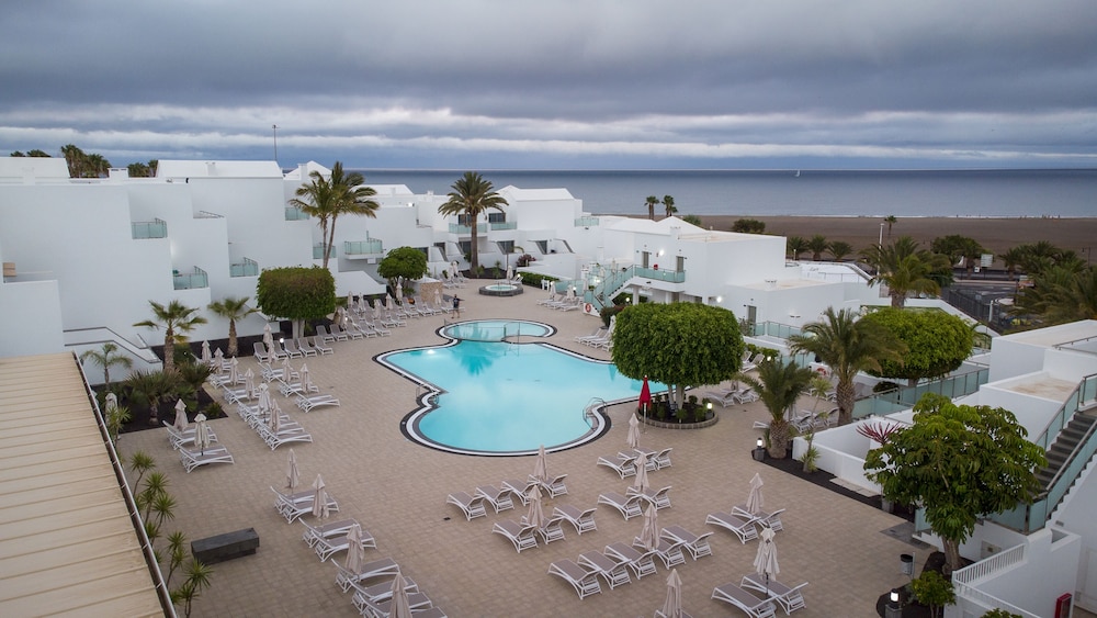 Lanzarote Village Hotel 5/69