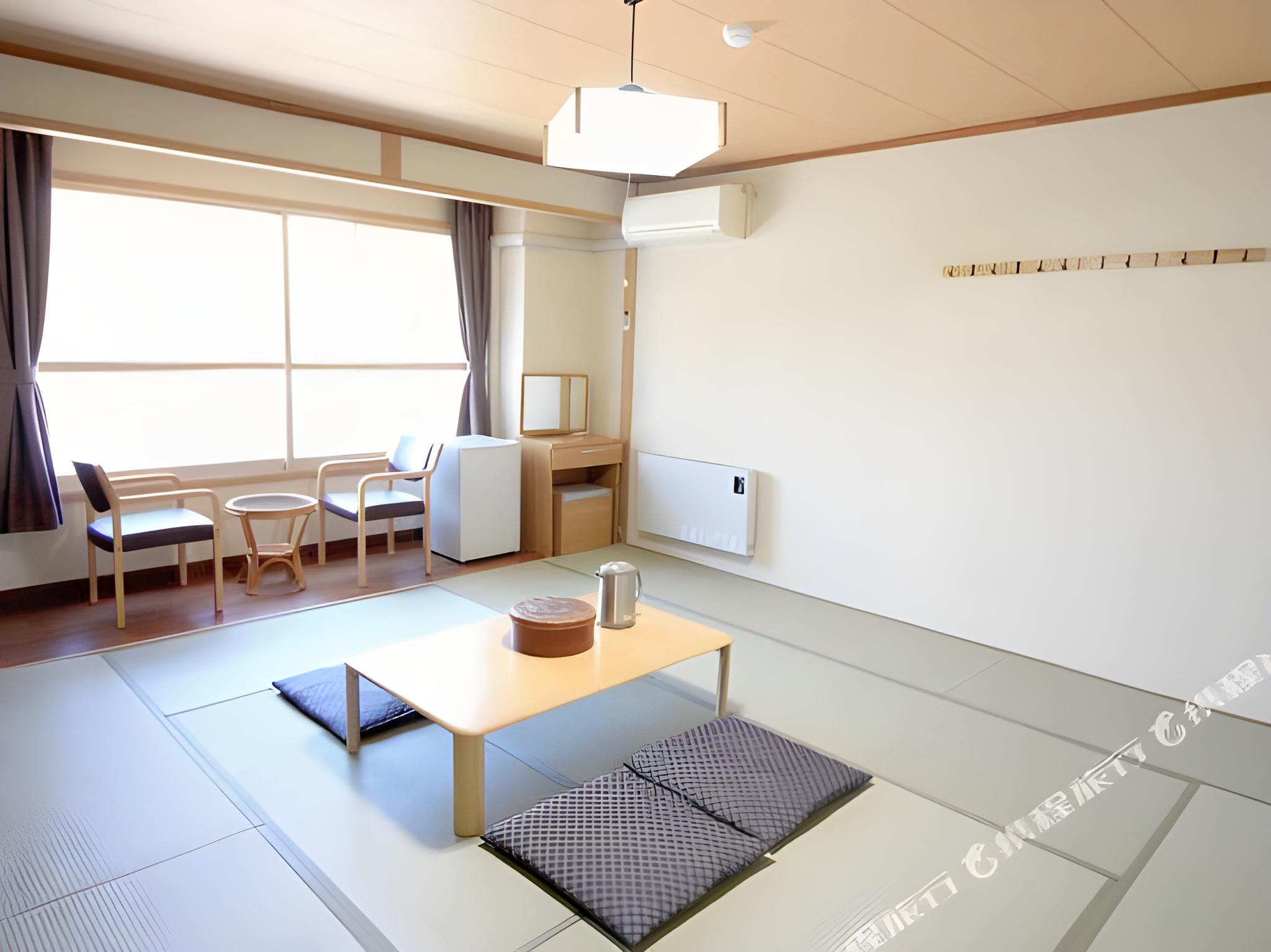 Hokkai Hotel 28/37