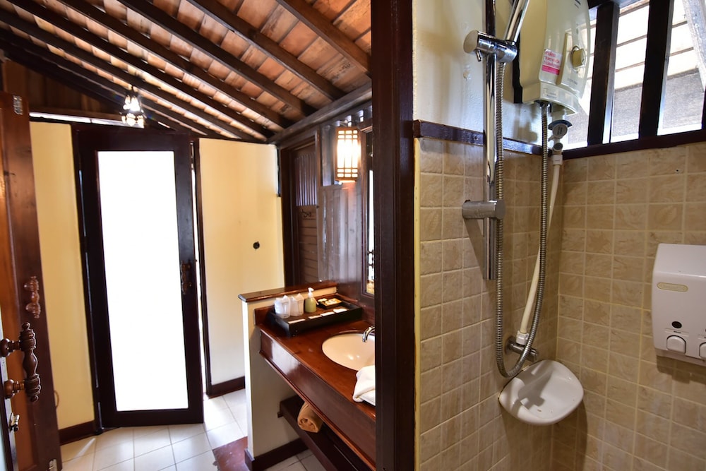 KOH MOOK SIVALAI BEACH RESORT 50/50