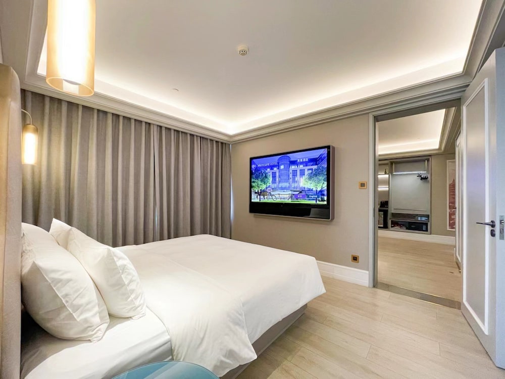 Mercure Shijiazhuang People Square 27/80