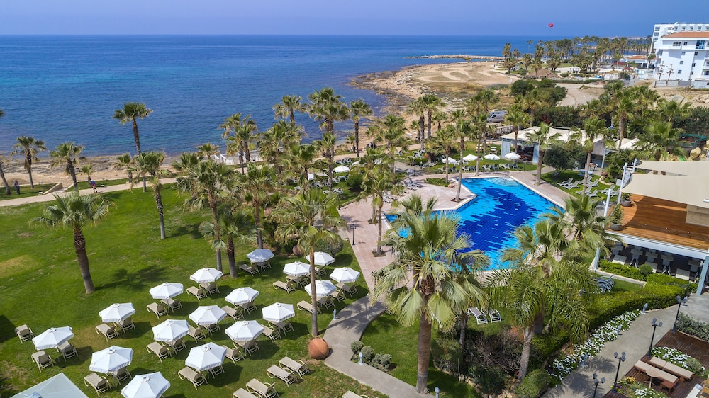 Aquamare Beach Hotel & Spa 54/61