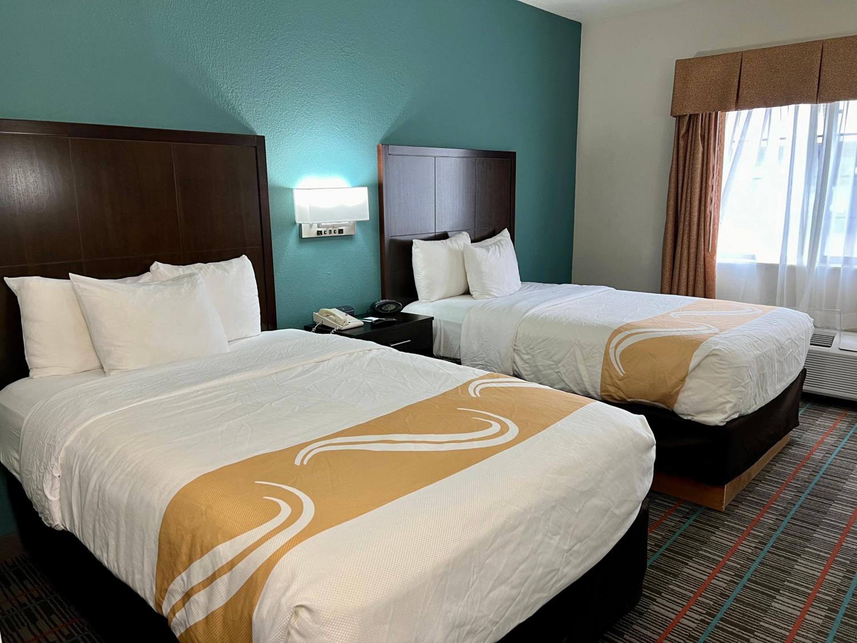 SUITE, 2 DOUBLE BEDS, ACCESSIBLE