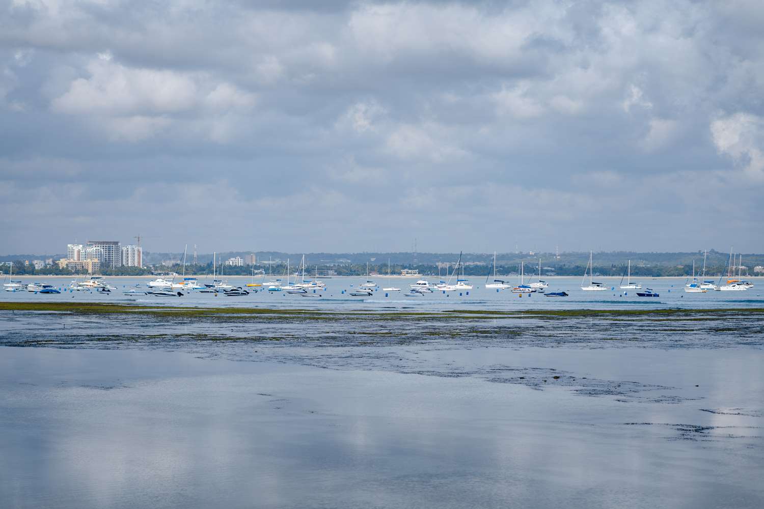 Coral Beach Hotel Dar Es Salaam 12/32