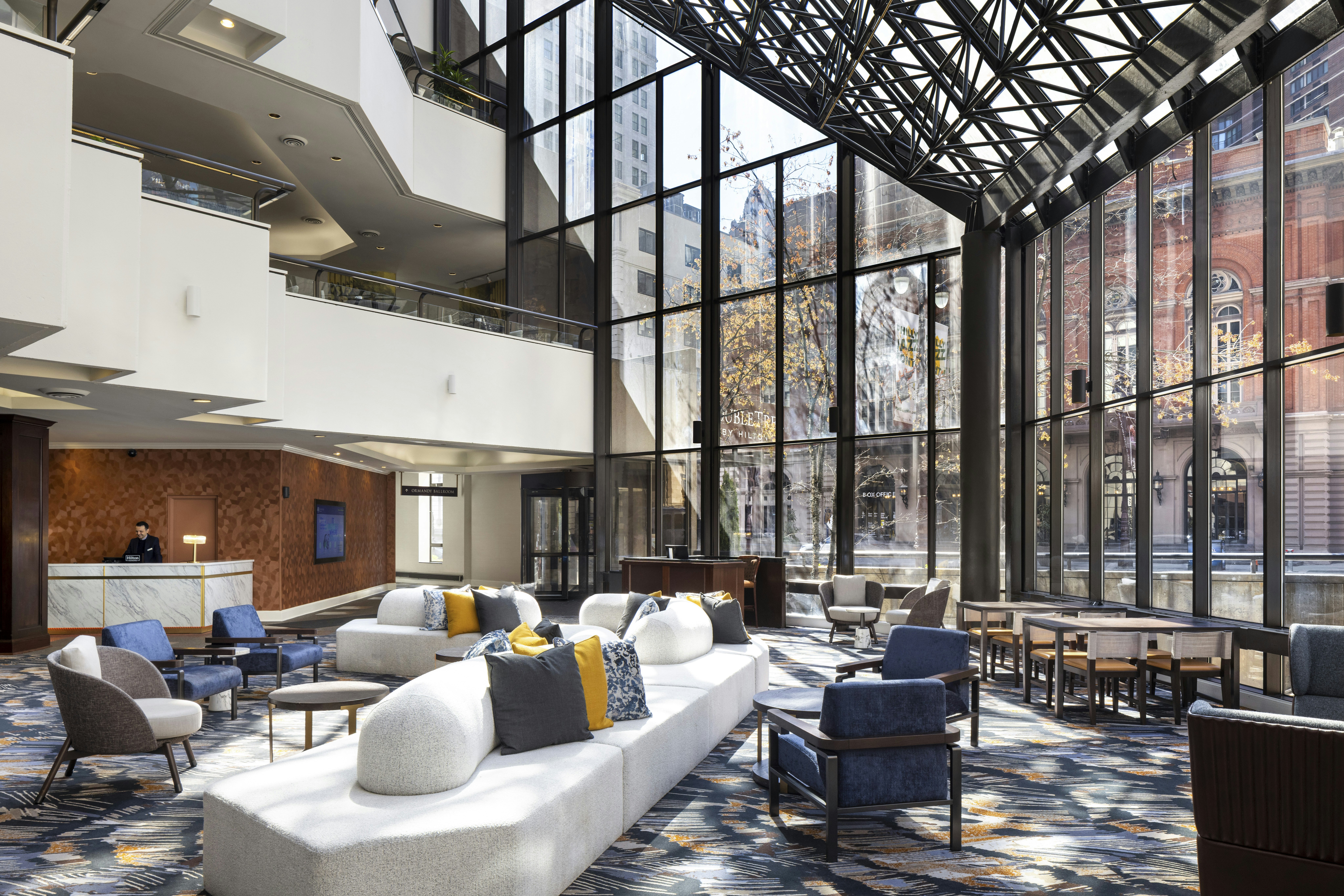 Doubletree By Hilton Hotel Philadelphia Center City 24/65