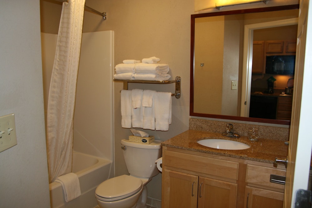 Candlewood Suites Bordentown-Trenton 31/79