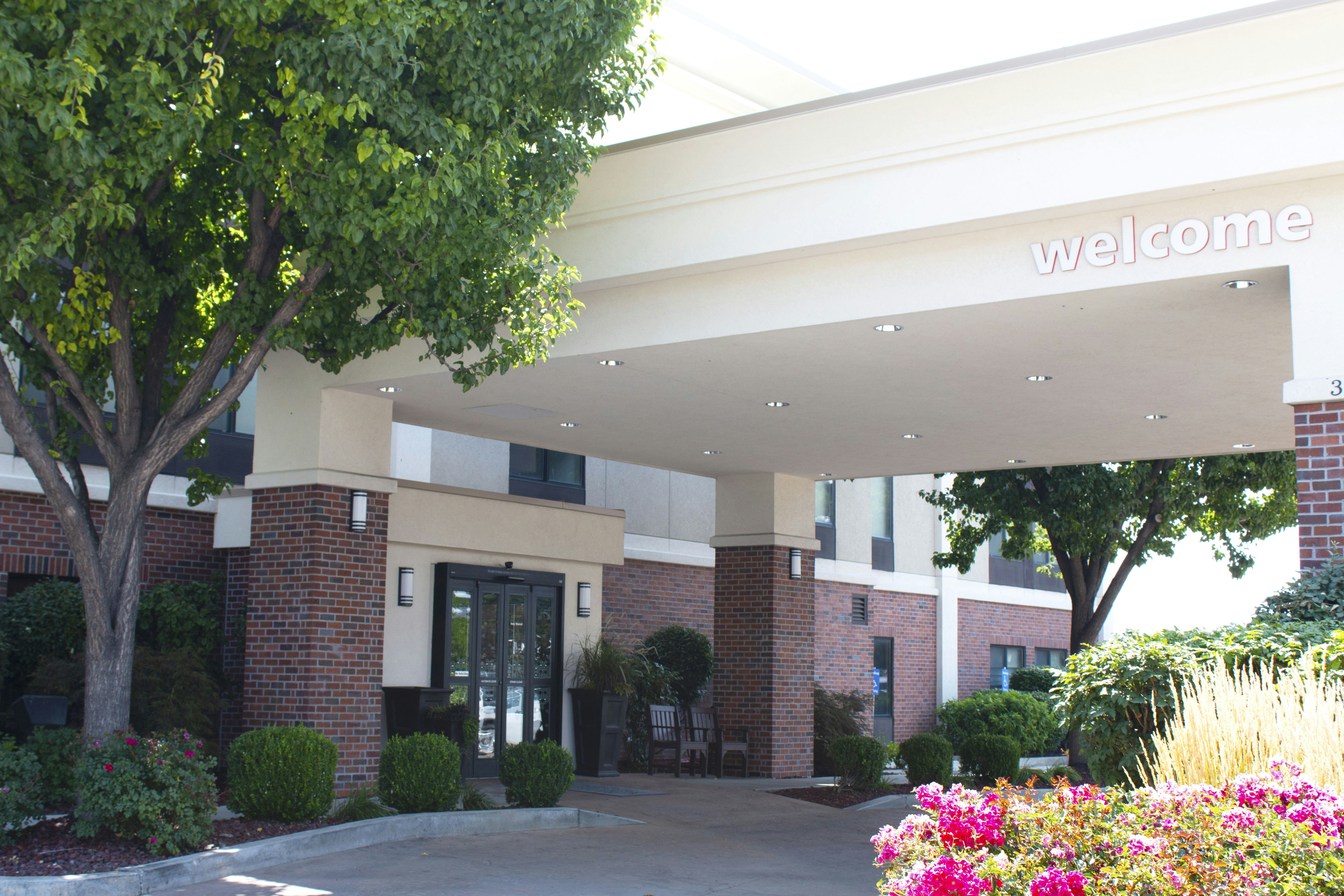 Hampton Inn Boise Airport 7/55