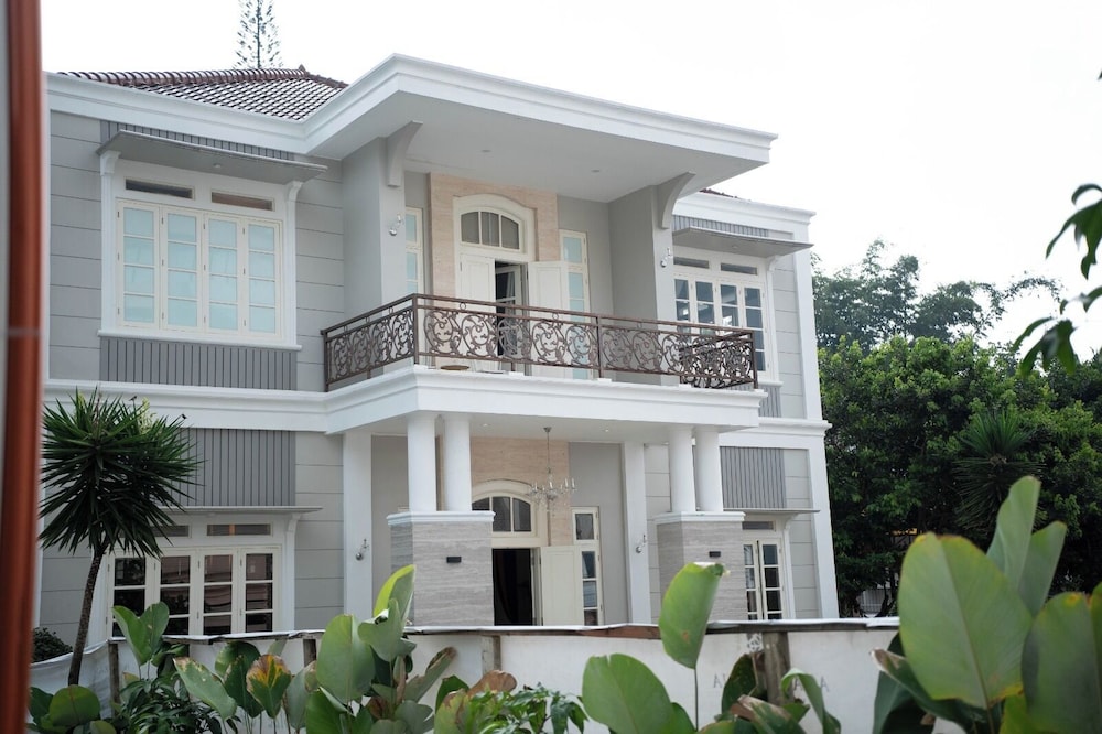 Anaya Azana Boutique Hotel Tawangmangu 5/48