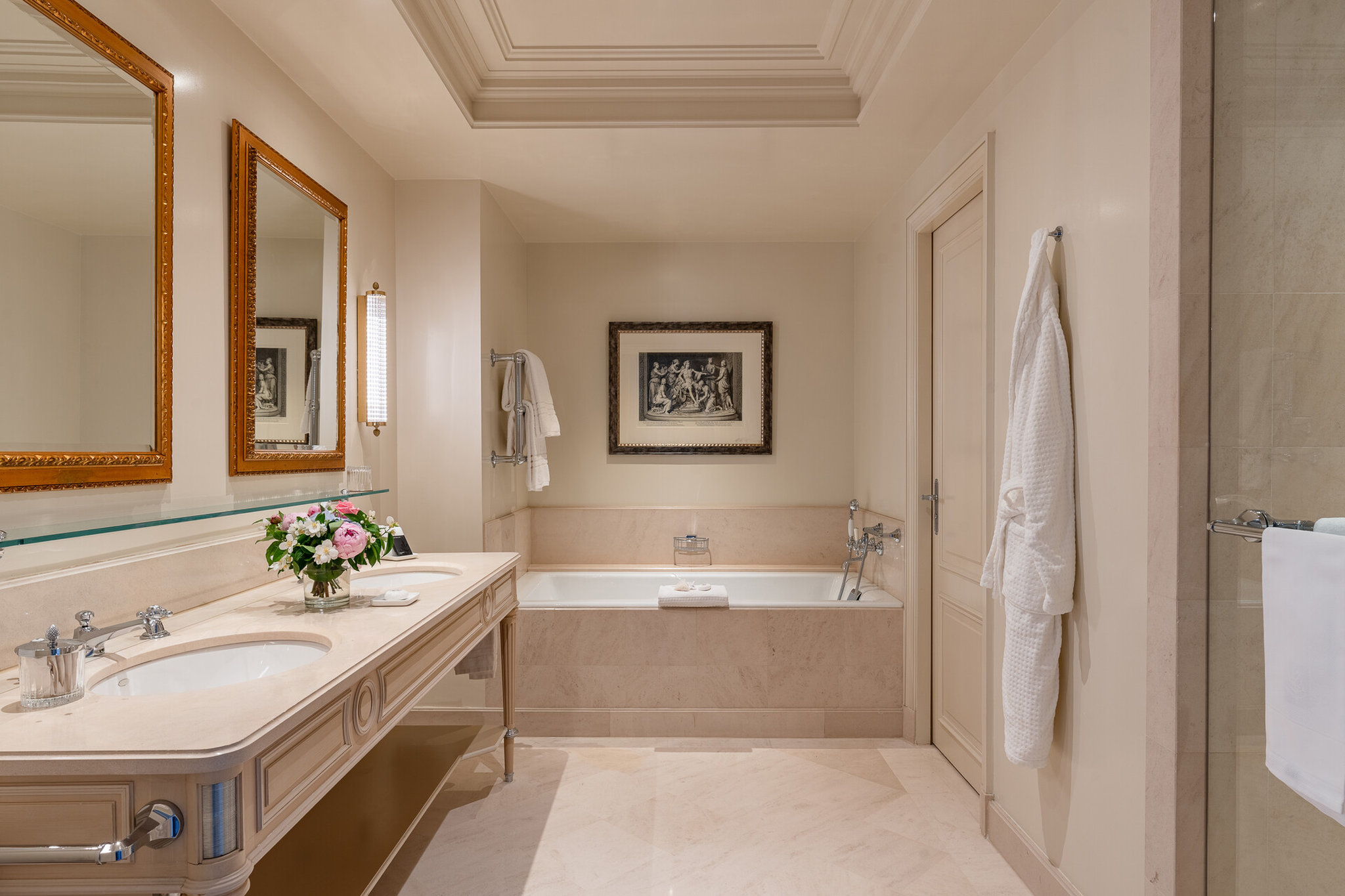 Four Seasons Hotel Des Bergues Geneva 81/83