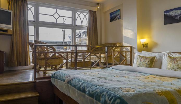 Double Deluxe Room