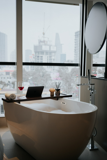 PureJoy Hotel Saigon 11/11
