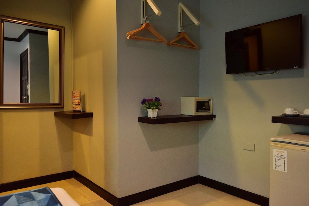 Hallo Patong Hotel 66/66