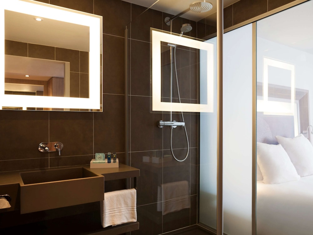 Novotel Nantes Carquefou 27/75