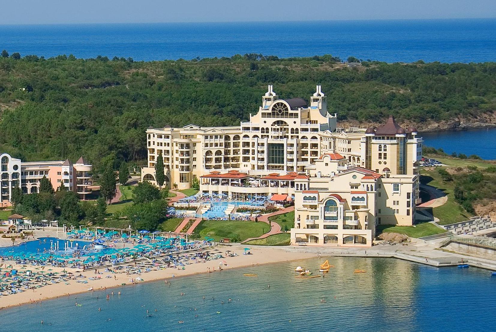 Marina Royal Palace 16/96