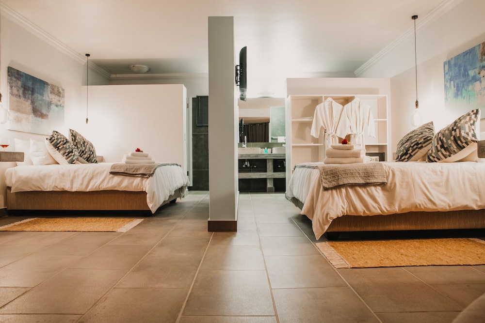 Giardino Boutique Hotel 46/61