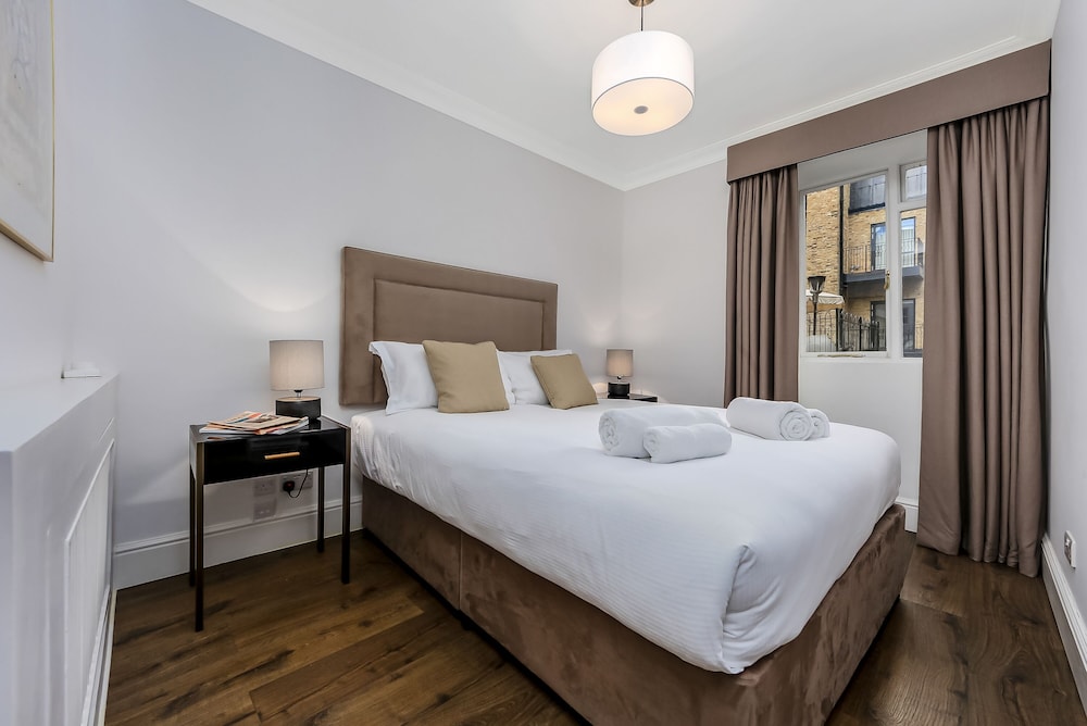 10 Curzon Street By Mansley Serviced Apartments 3/26