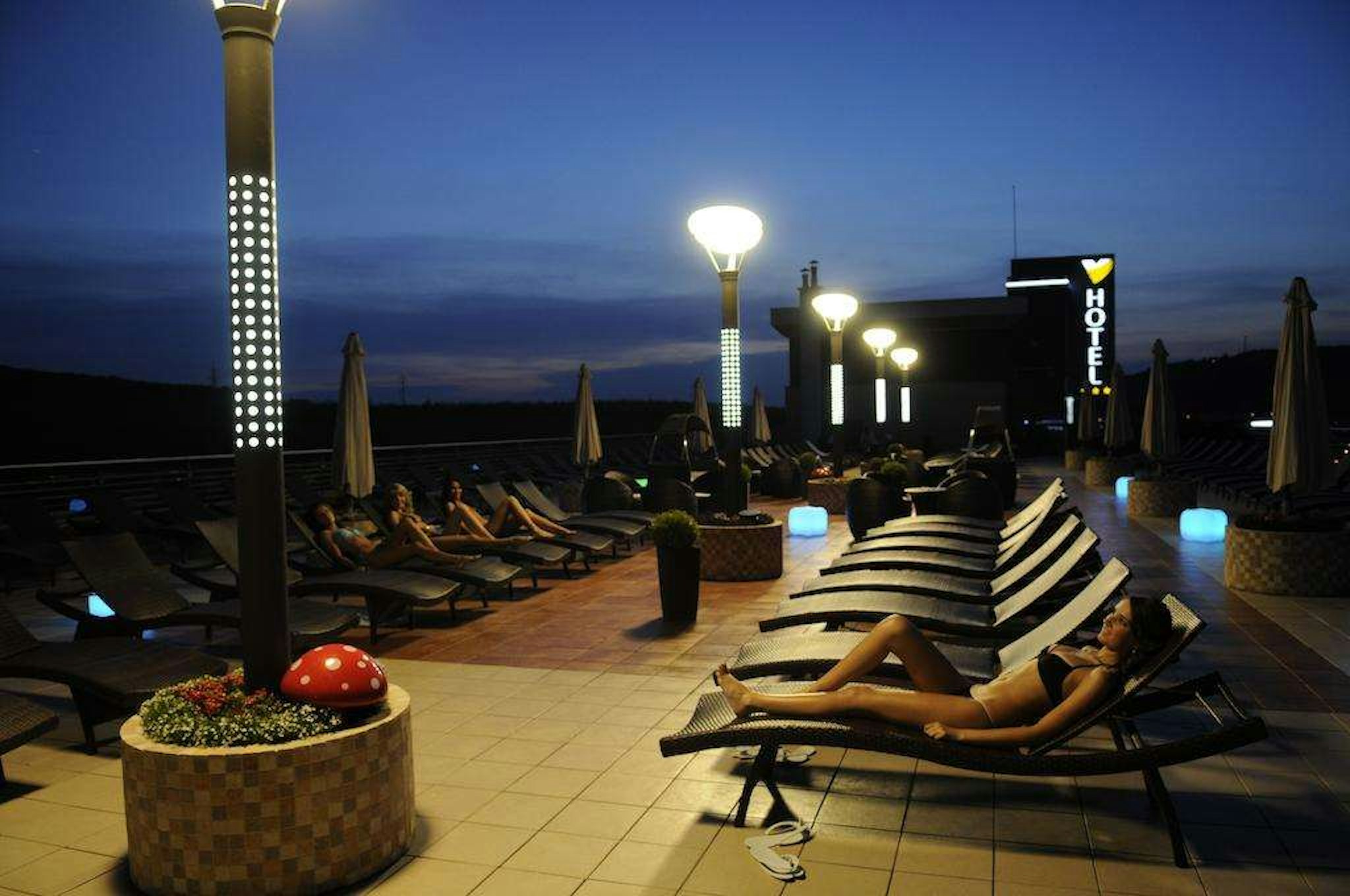 Business Hotel Conference & Spa 45/46