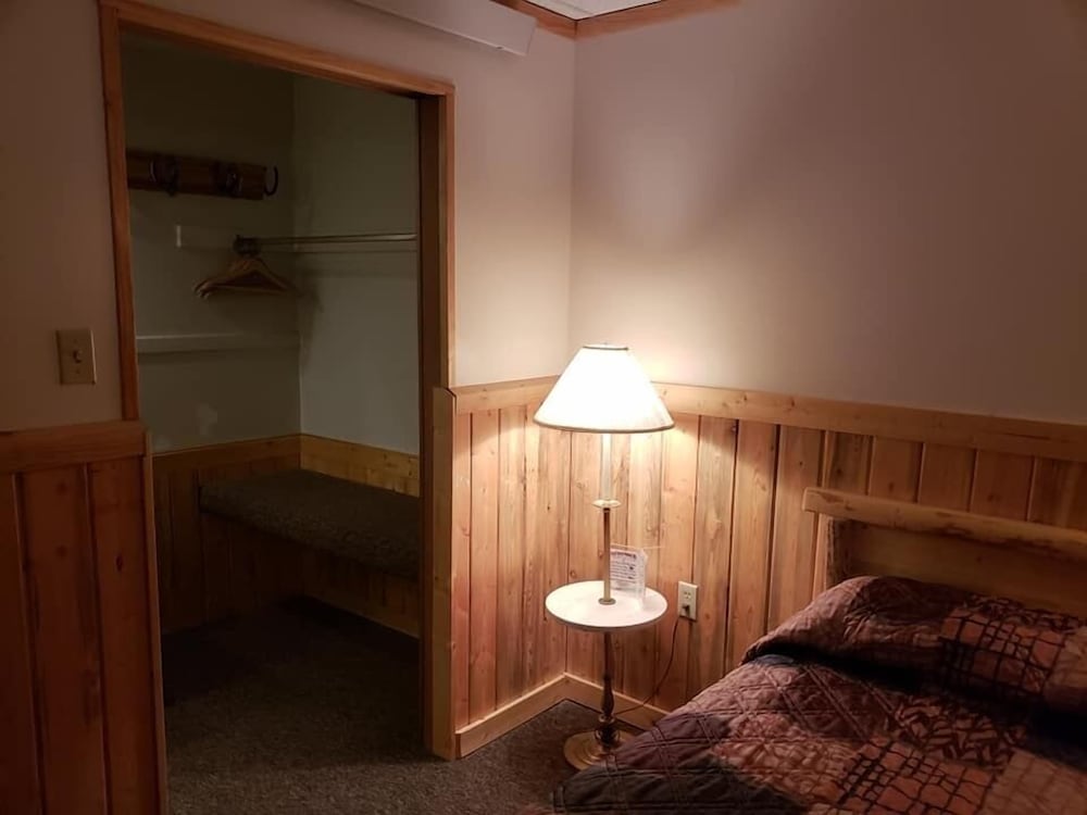 Lava Mountain Lodge 29/69