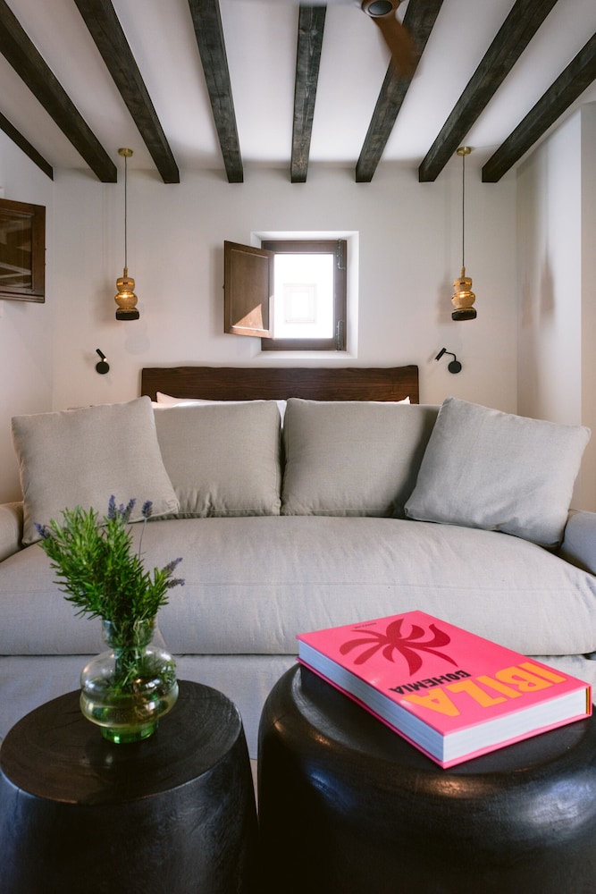 Casa Maca 24/48