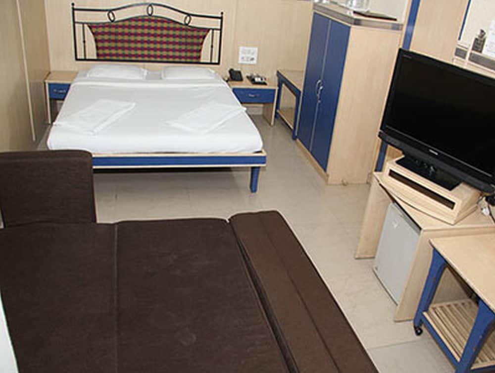 Oyo Rooms Mumbai Central 13/20