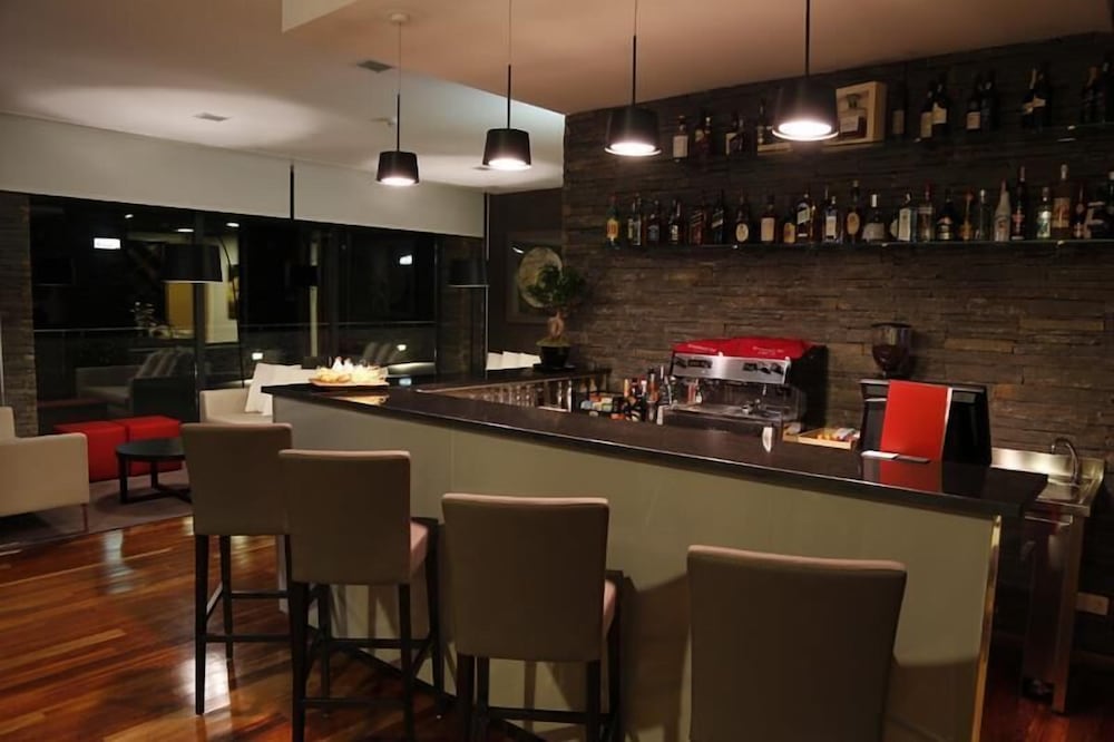 LBV HOUSE HOTEL 36/50