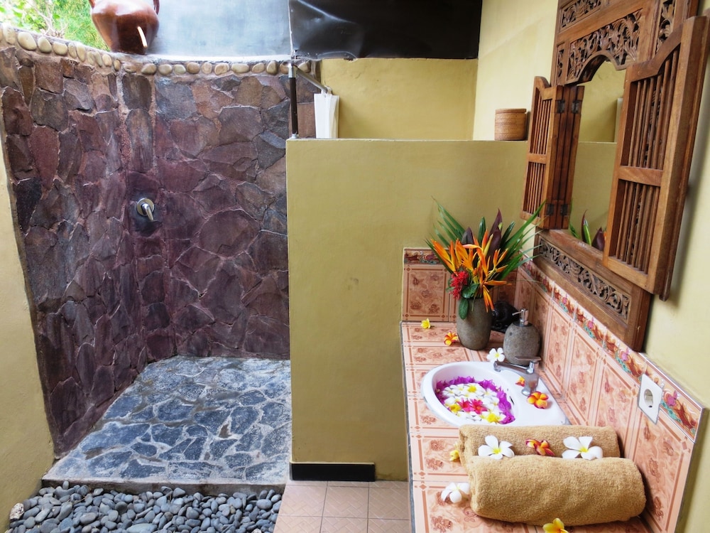 Taruna Boutique Homestay & Spa 22/73