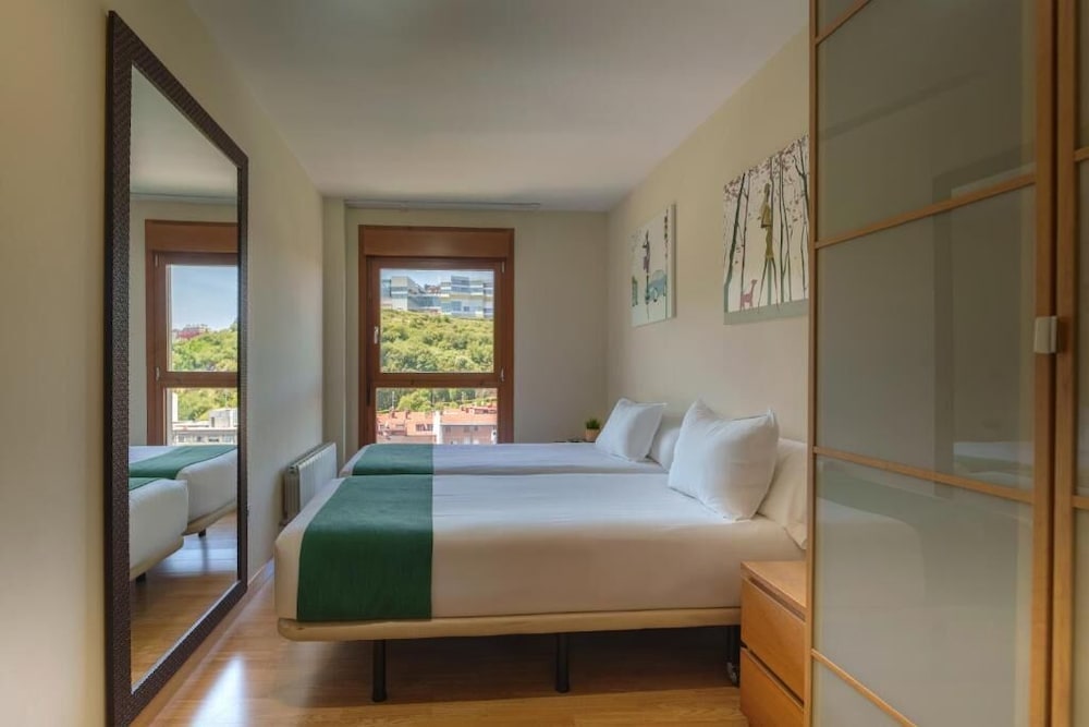 Bilbao Apartamentos Atxuri 14/41