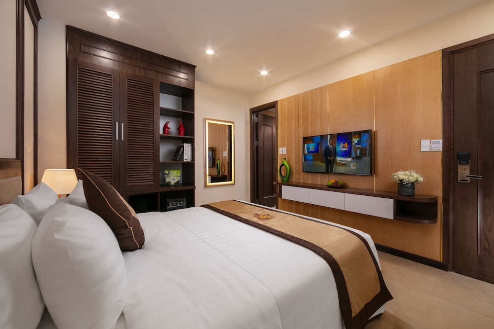Marina Hotel Hanoi 10/29