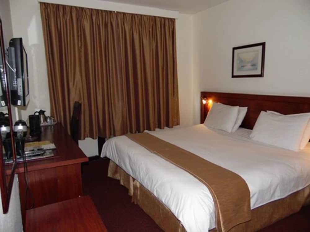 STANDARD, TWIN BEDS