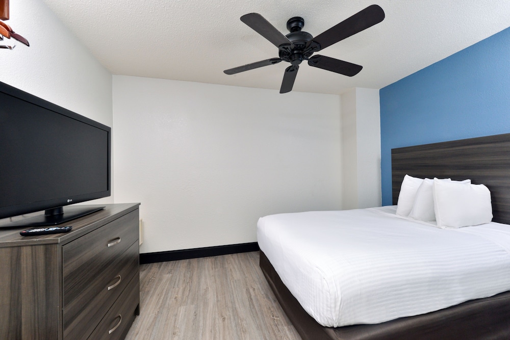 SureStay Hotel by Best Western Virginia Beach Royal Clipper 41/45