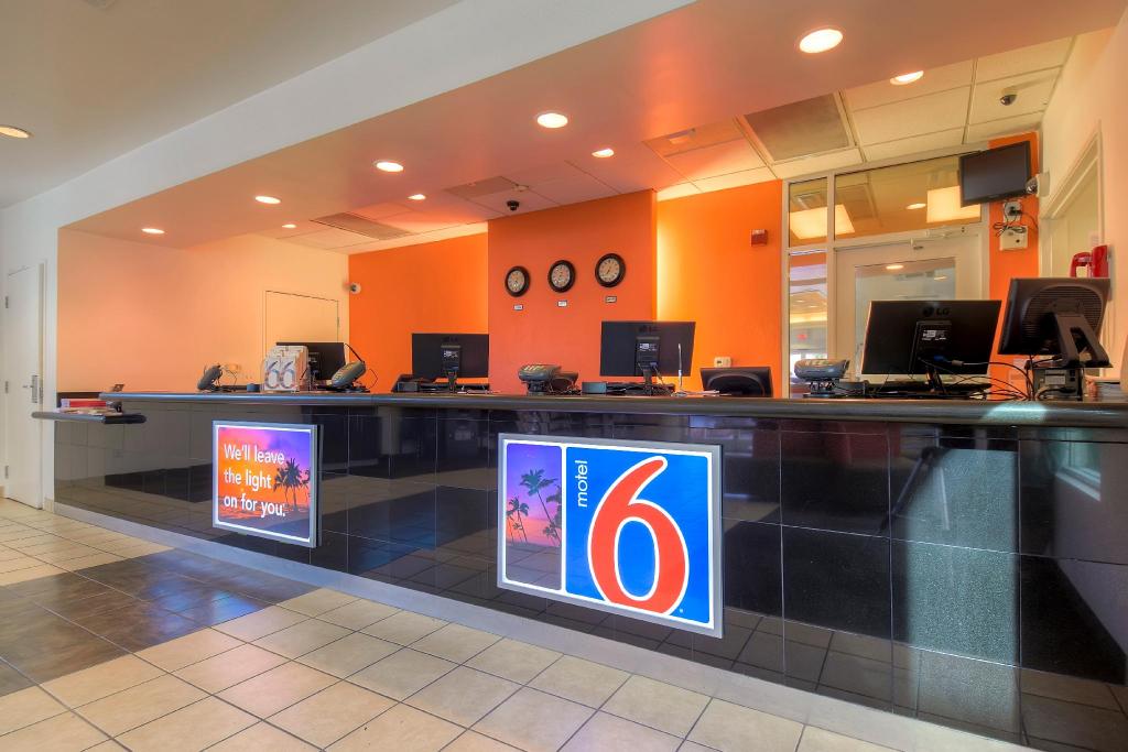 Tropicana Stays By Townhouse photo4