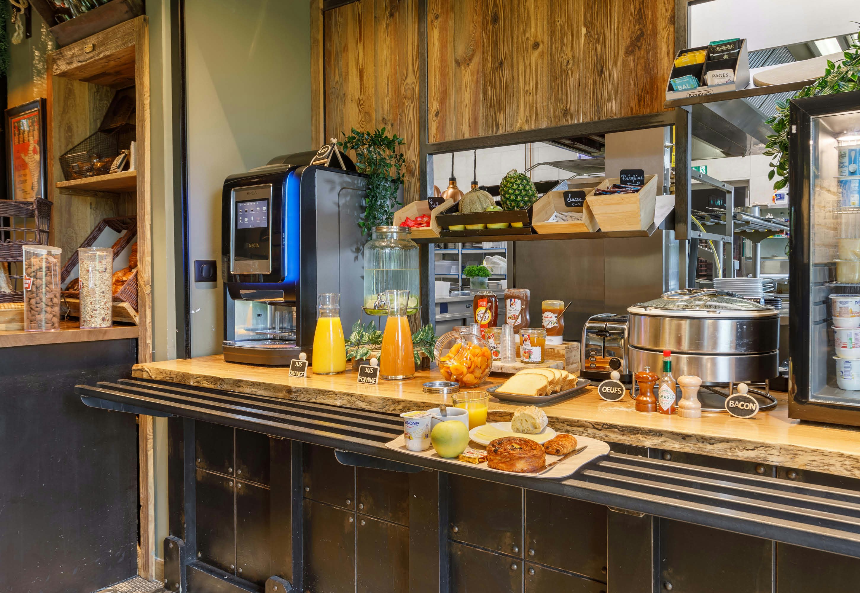 B&B HOTEL Clermont-Ferrand A71-A75 La Meridienne 19/30