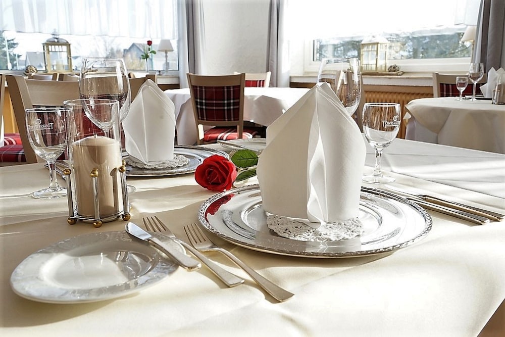Hotel Zum Alten Forsthaus 16/18