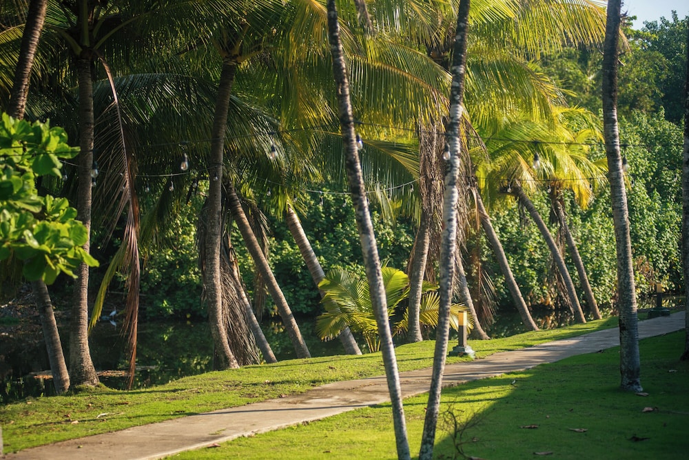 Beach Break Resort 38/75