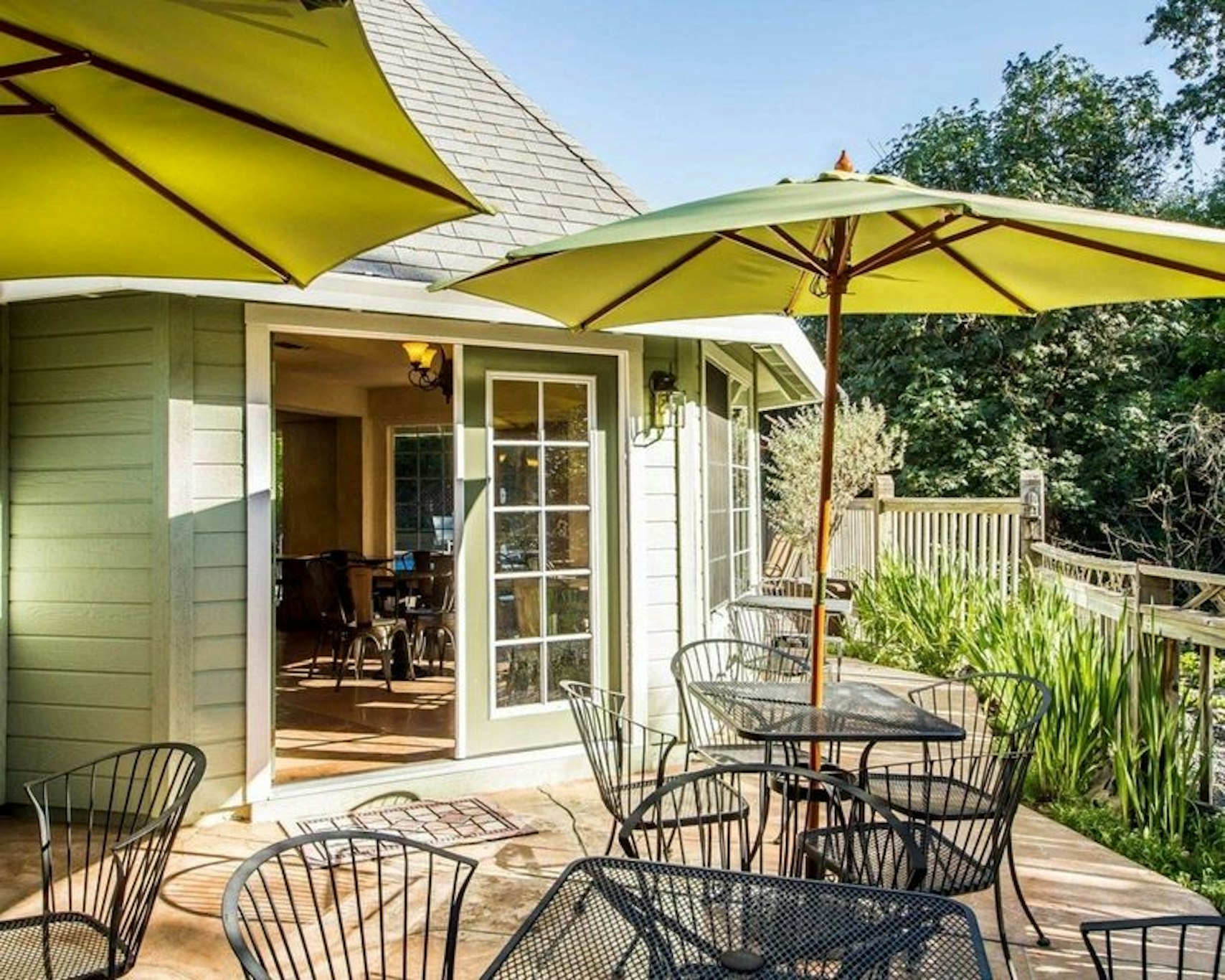 The Inn at Baechtel Creek 34/37