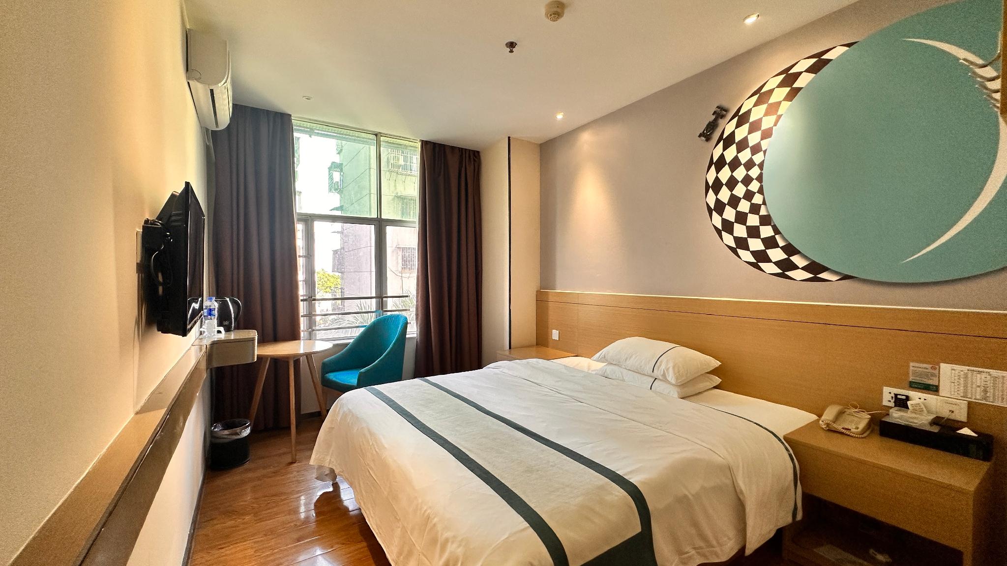 City Comfort Inn (Zhuhai Qinglv Middle Road) 24/54