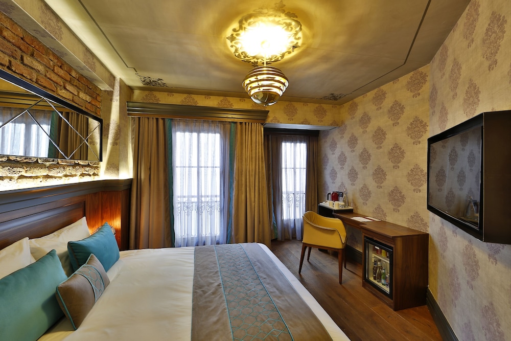 Sanat Hotel Pera 24/55