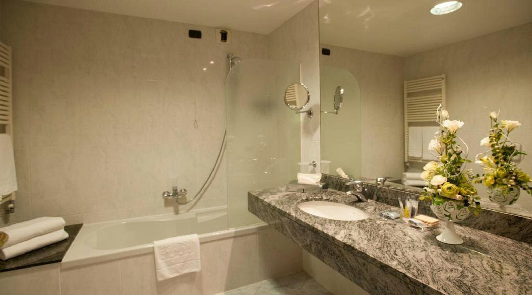 Phi Hotel Cavalieri 50/51