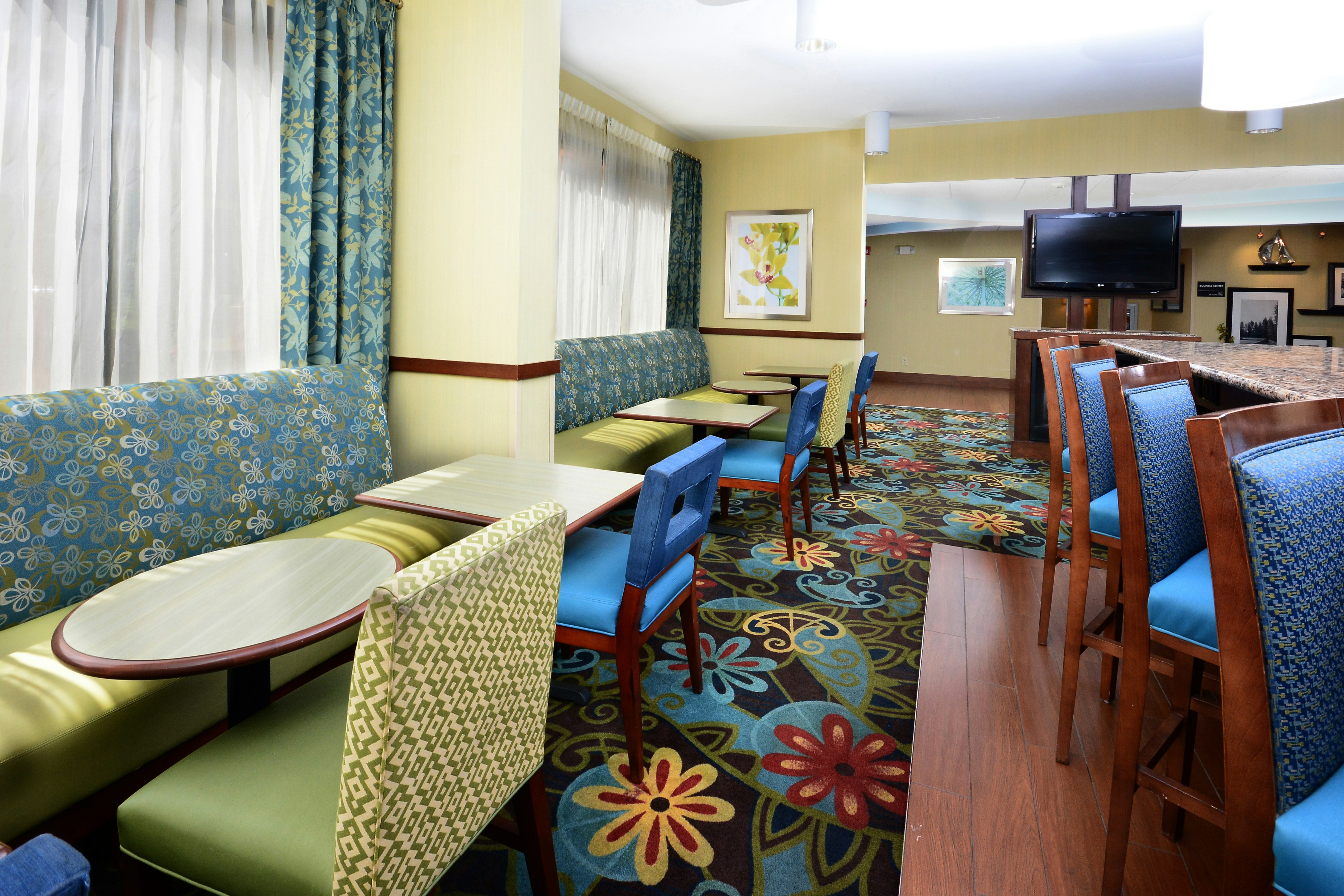 Hampton Inn Charlotte-North/Lake Norman 28/43