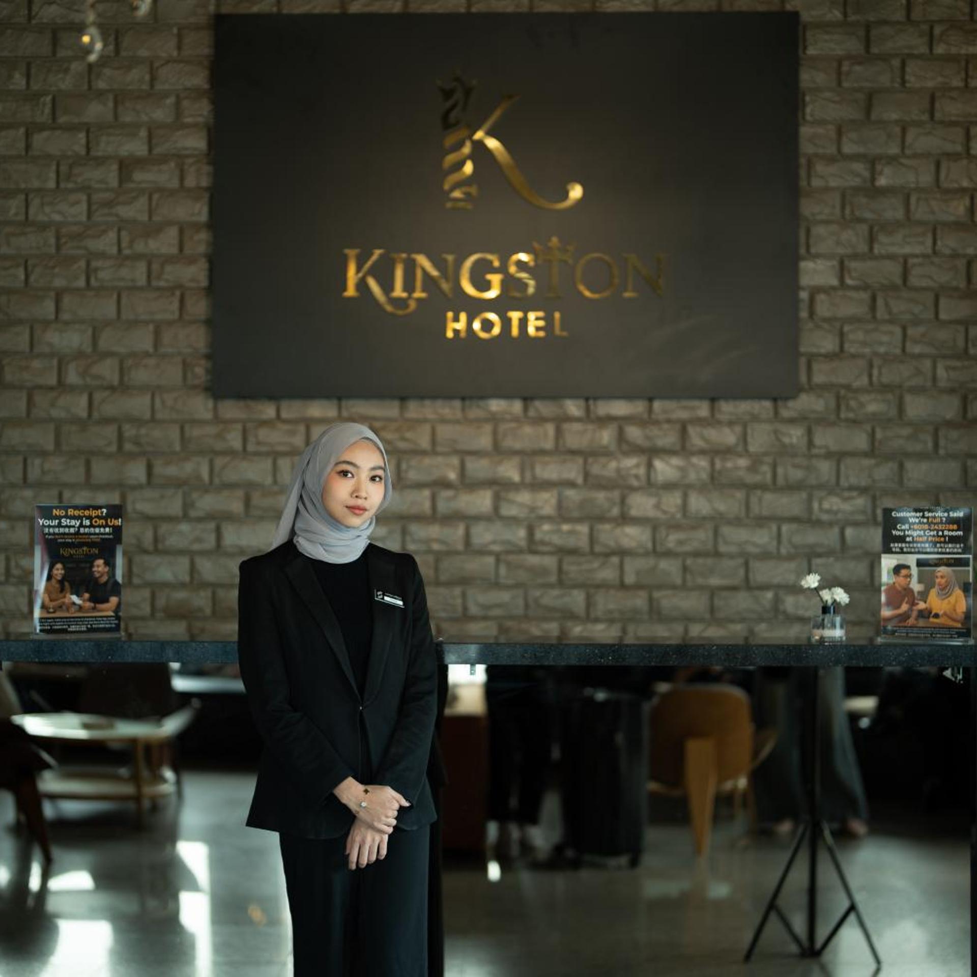 The Hulo Hotel & Gallery 7/59