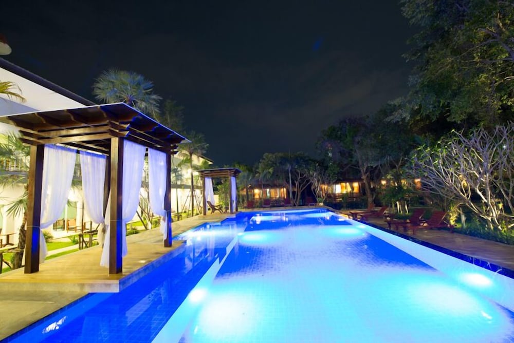 Bora Bora Villa Phuket 35/50