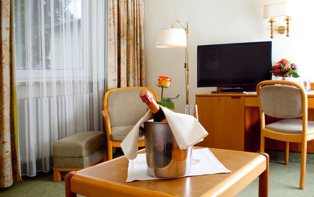 Kurhotel Roswitha 54/72