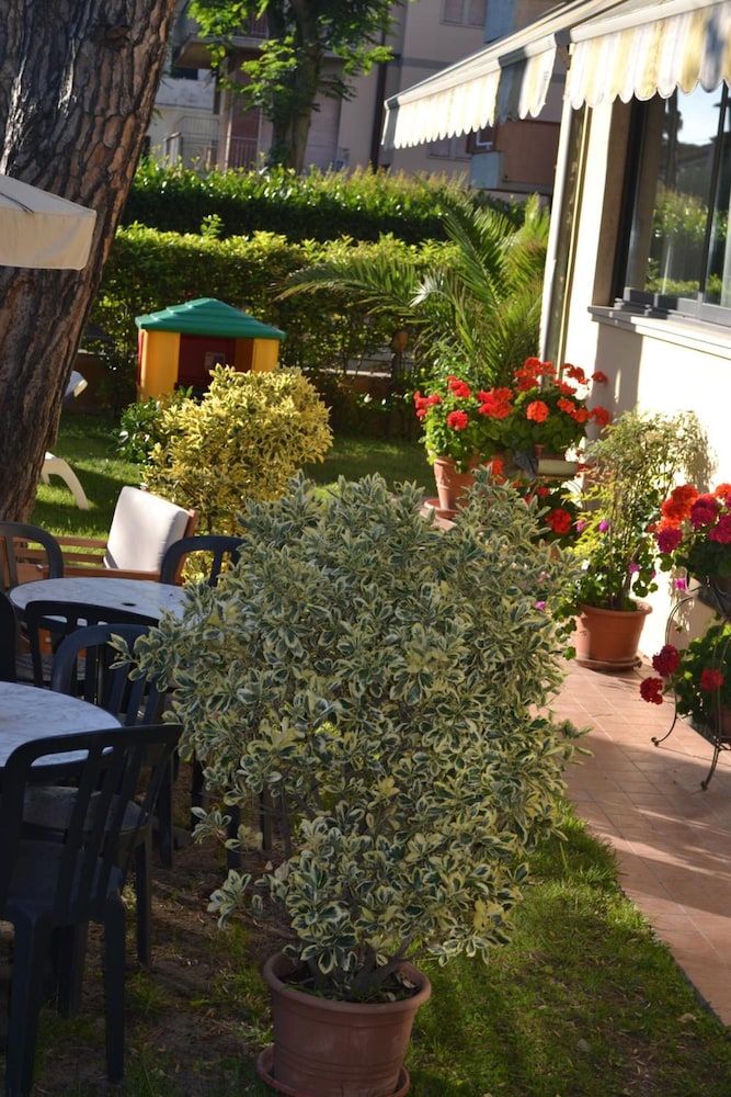 Hotel Maita 37/50