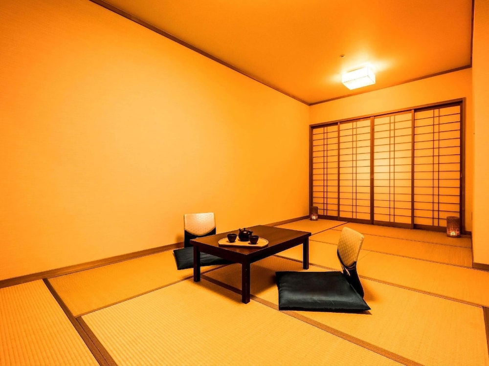 Japanese, Standard, Triple, 3 Futon Beds, No Bathroom