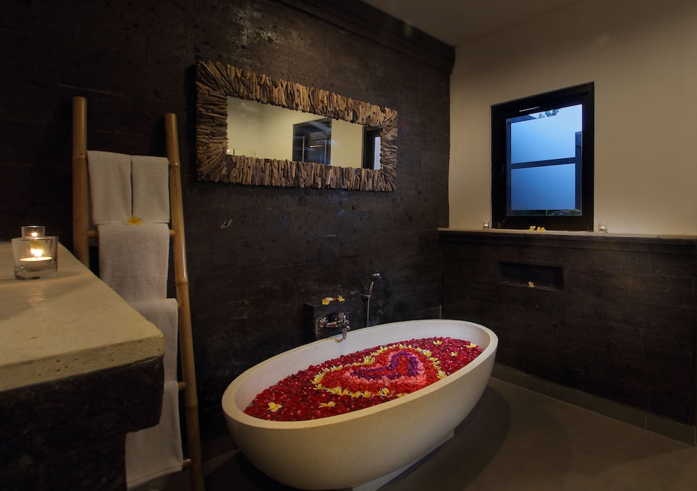 AGATA VILLAS 31/53