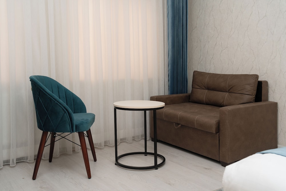 The Tower Hotel Tashkent 49/70