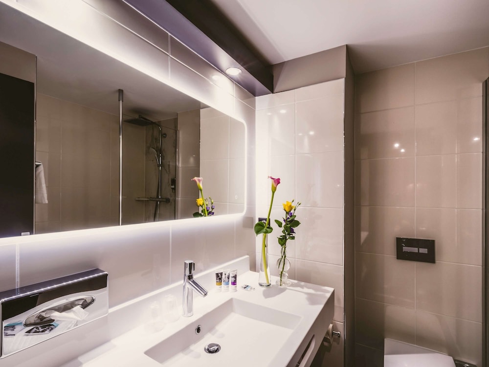 MERCURE PAU PALAIS DES SPORTS 65/67