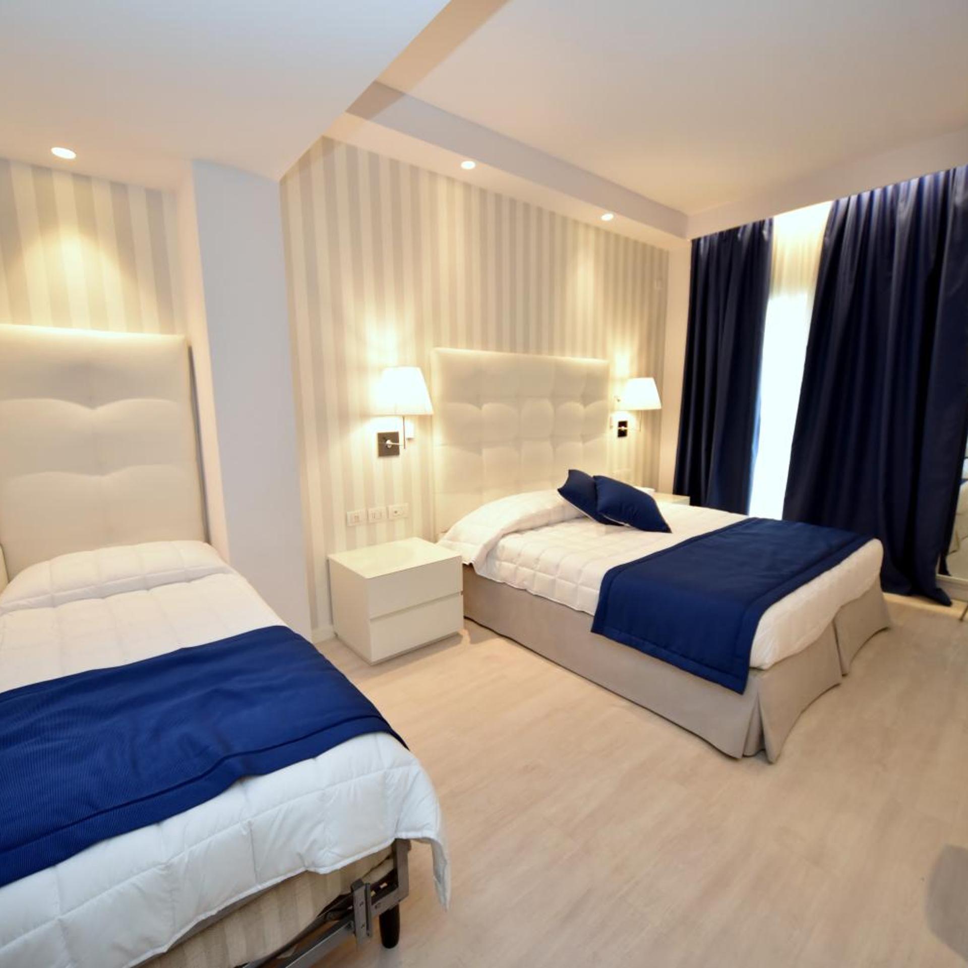 Hotel Fedora 14/50