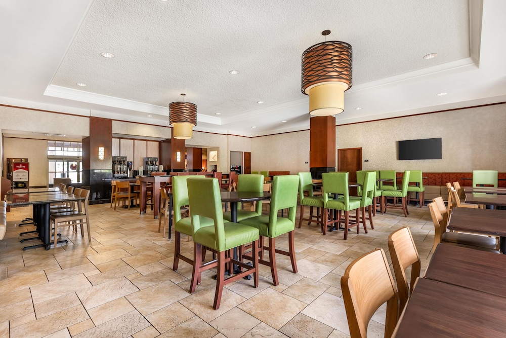 Drury Inn and Suites St Louis Forest Park 34/49