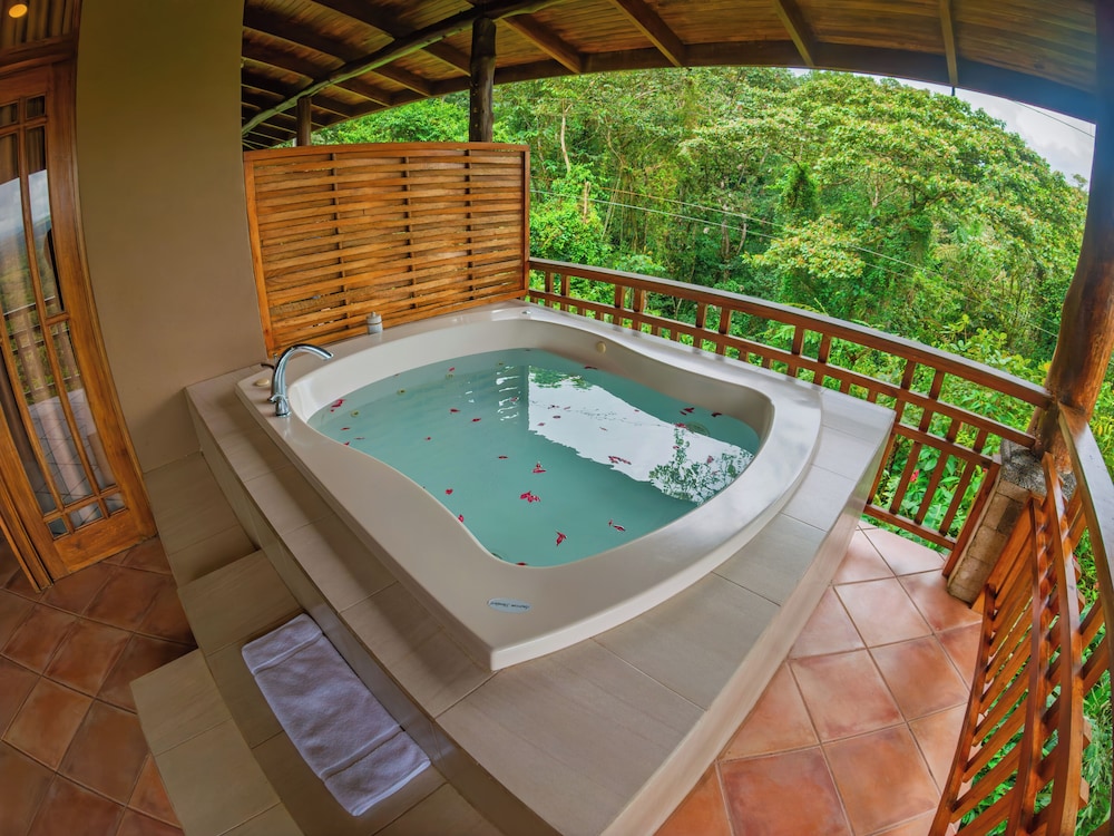 Lost Iguana Resort and Spa 39/71