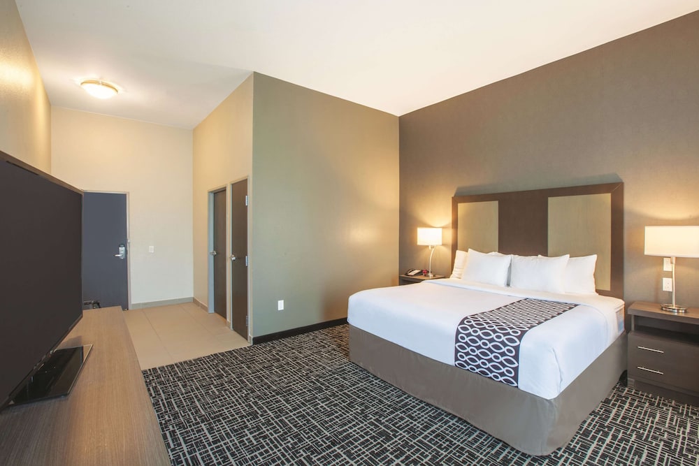 La Quinta Inn & Suites By Wyndham San Marcos Outlet Mall 14/31